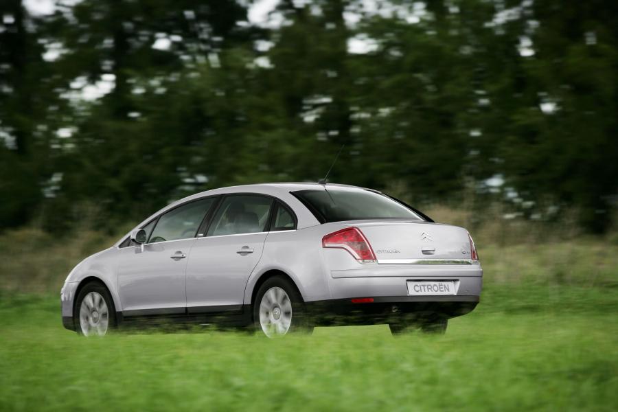  Citroen C4 Sedan 2008 года  (фото 47 из 75)